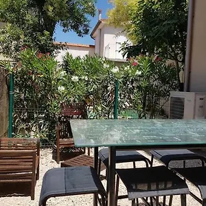 Appartement Rue Calme, Proche Centre
