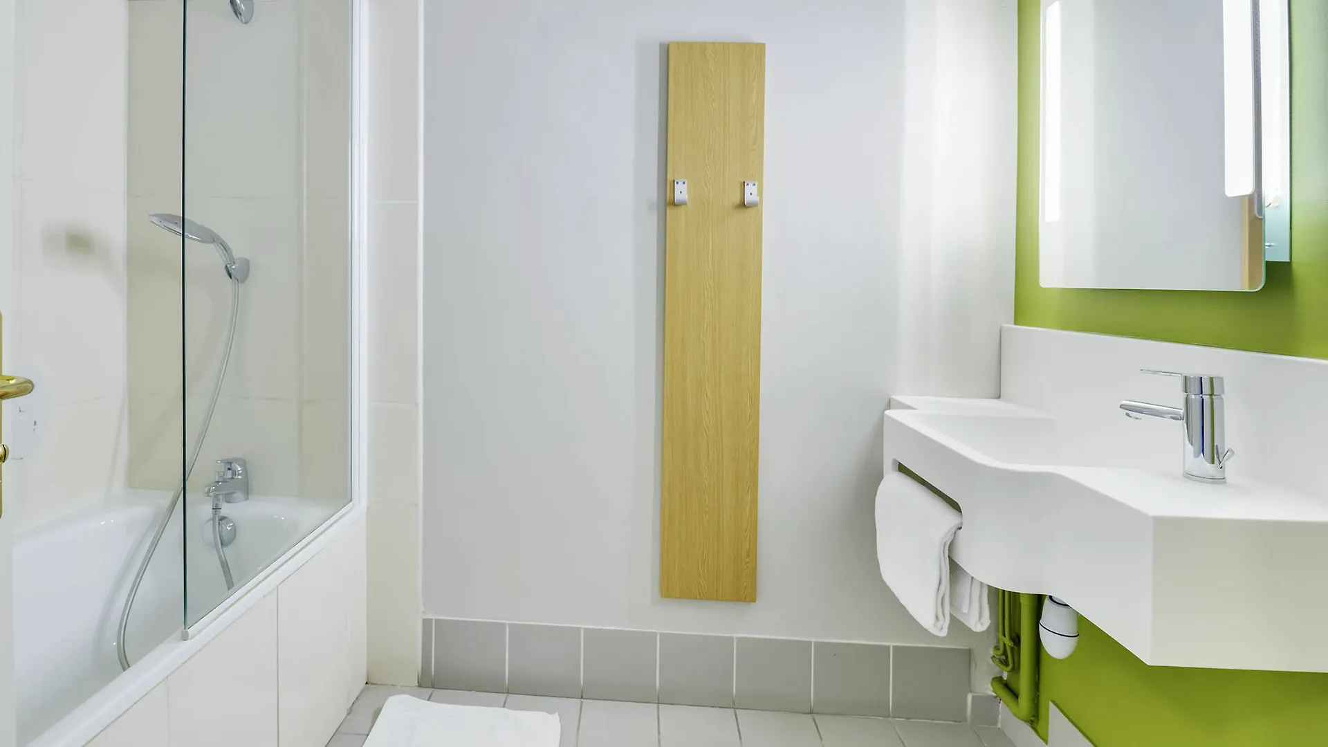 B&B HOTEL Orange - Échangeur A7 A9 Orange (Vaucluse)