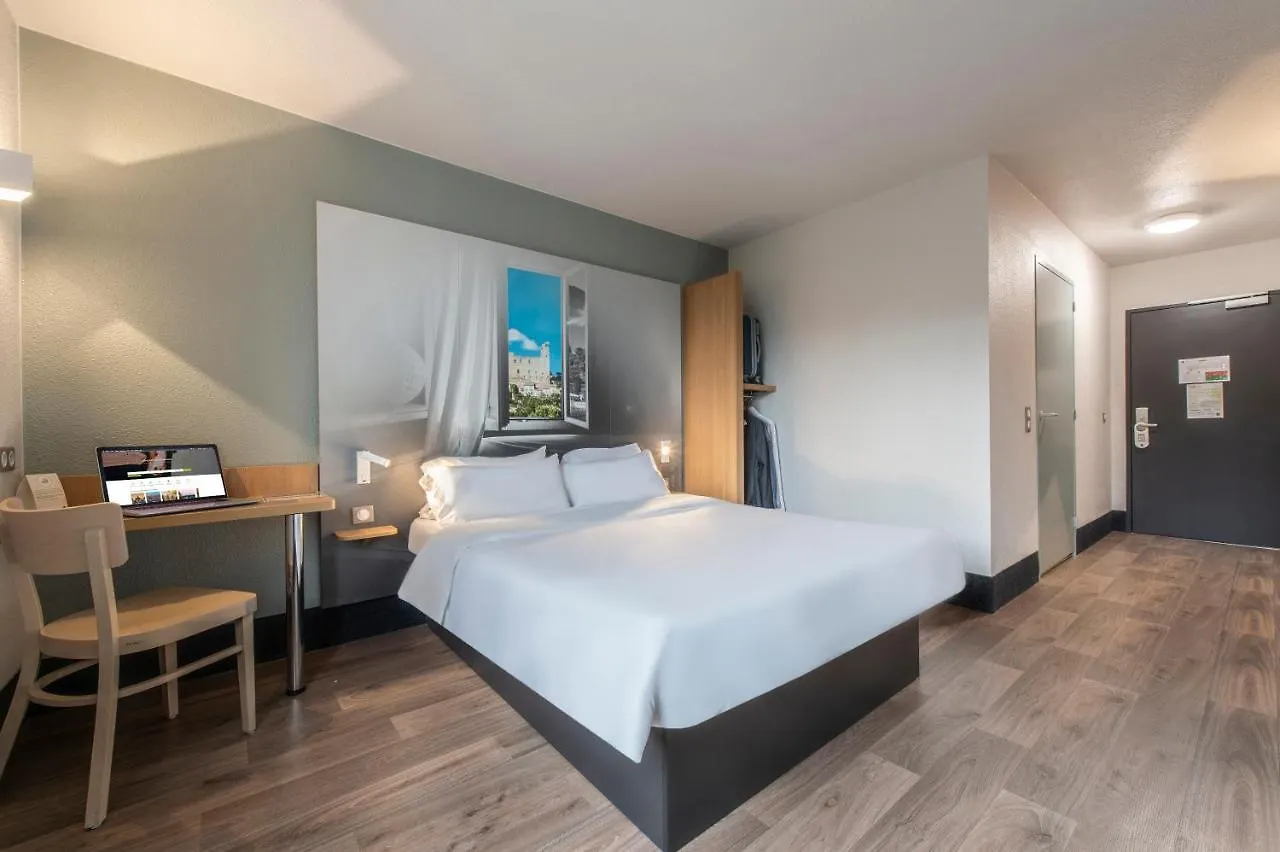 B&B HOTEL Orange - Échangeur A7 A9 3*, Orange (Vaucluse) France