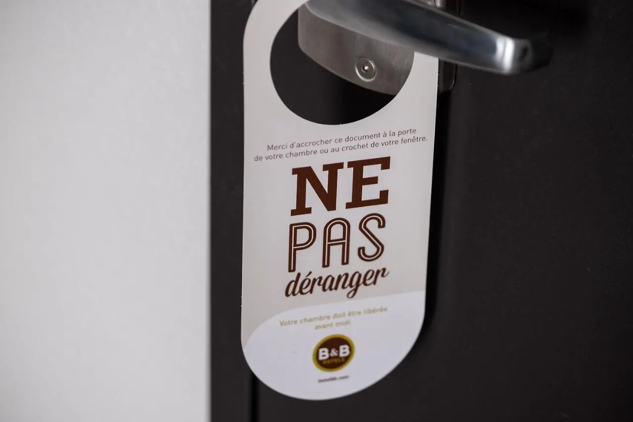 B&B HOTEL Orange - Échangeur A7 A9
